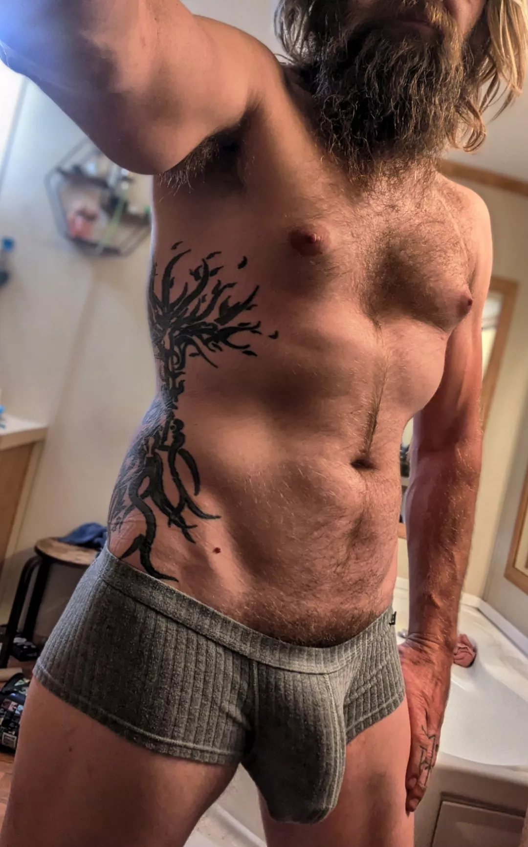 What's everyone doing this weekend? posted by Connect_Confusion_53