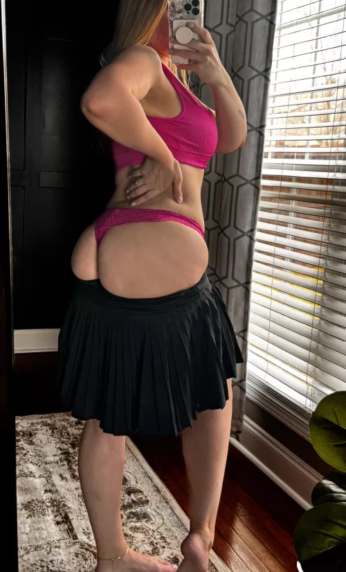 What’s the perfect MILF age for you…  by annie3344-3