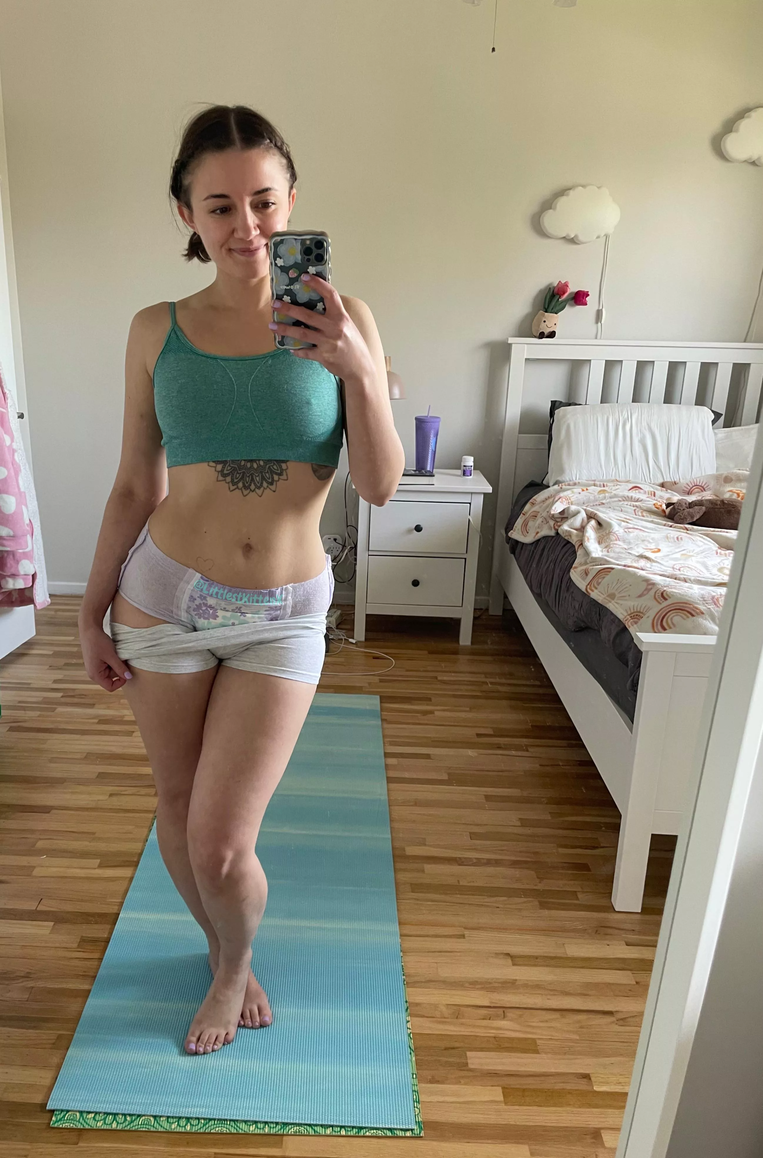 Always have to be padded so I don’t have an accident in my cute workout shorts 🤭 posted by littlestkittenx
