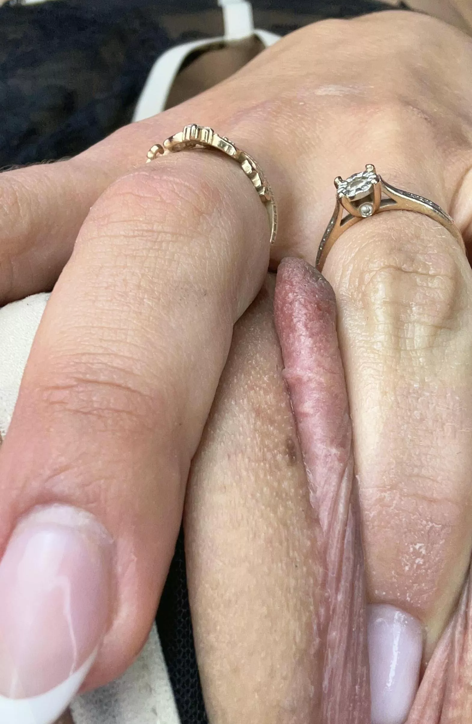 Any chance of you eat me on the first date? wife posted by Riariojd