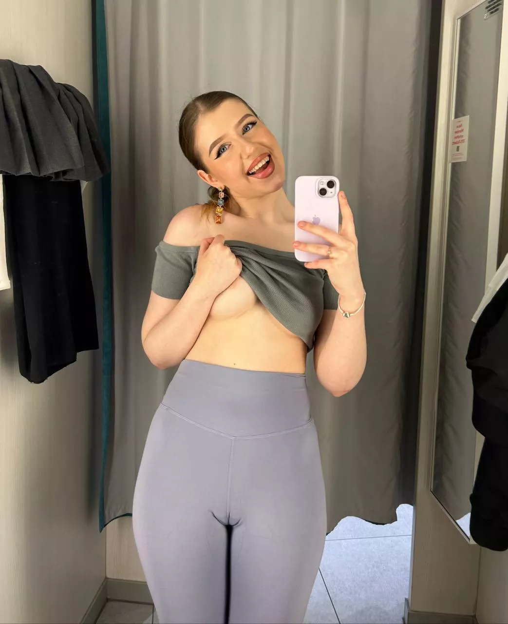 Are you going to eat my cameltoe on our first date... or are you too shy? posted by GracefulCharm