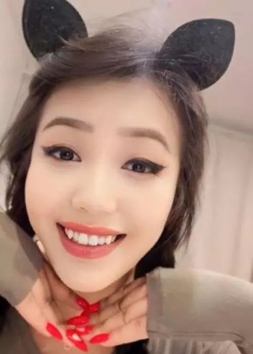 Can you play with the cats by PrettyHotAmazing