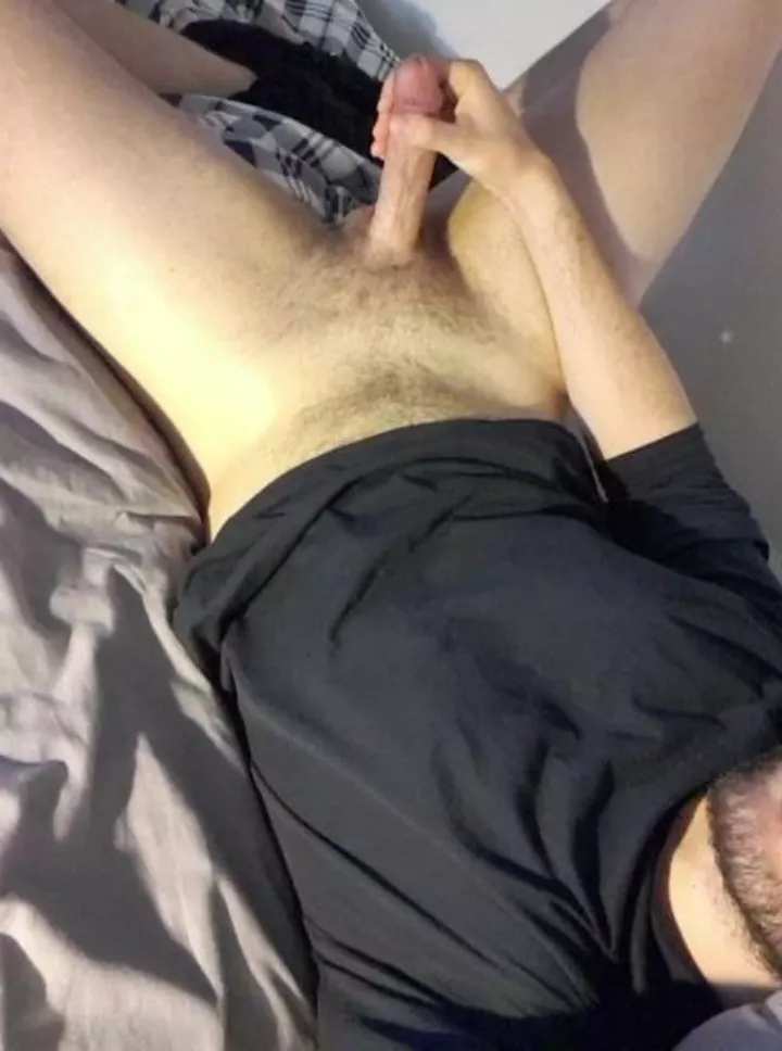 Come knock on your new 6ft5 Egyptian neighbour's door? (29) posted by Morbidis