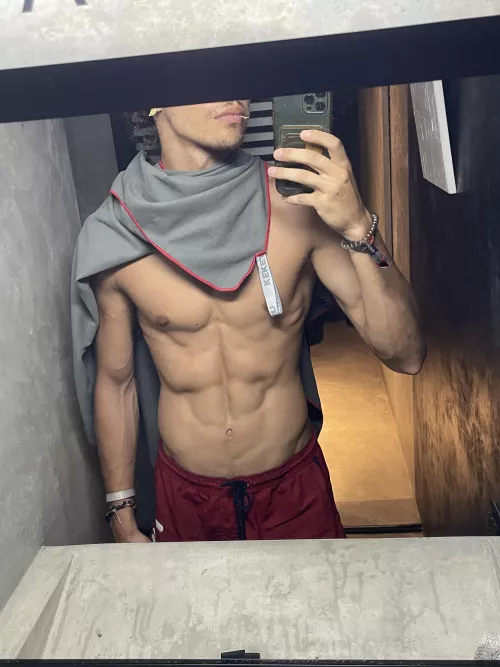 Do u like my body ? by LifeguardSignal4499