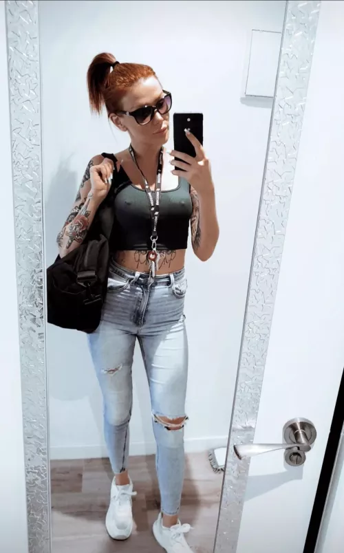 Do you think I'm going to get some long stares? by dianamaryxoxo