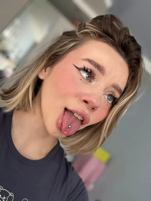 Do you think my ahegao is sexy or stupid by PrettyGirlHotness