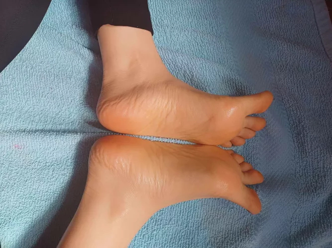Do you wanna snack on my soles? by missxannie