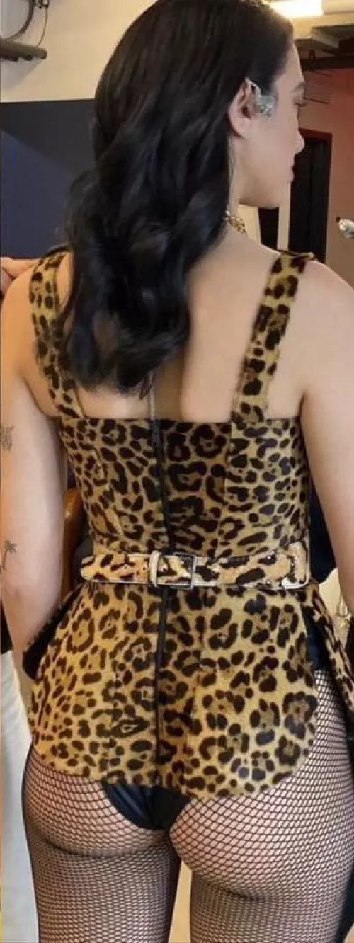 Dua Lipa by arrowoodgabriel