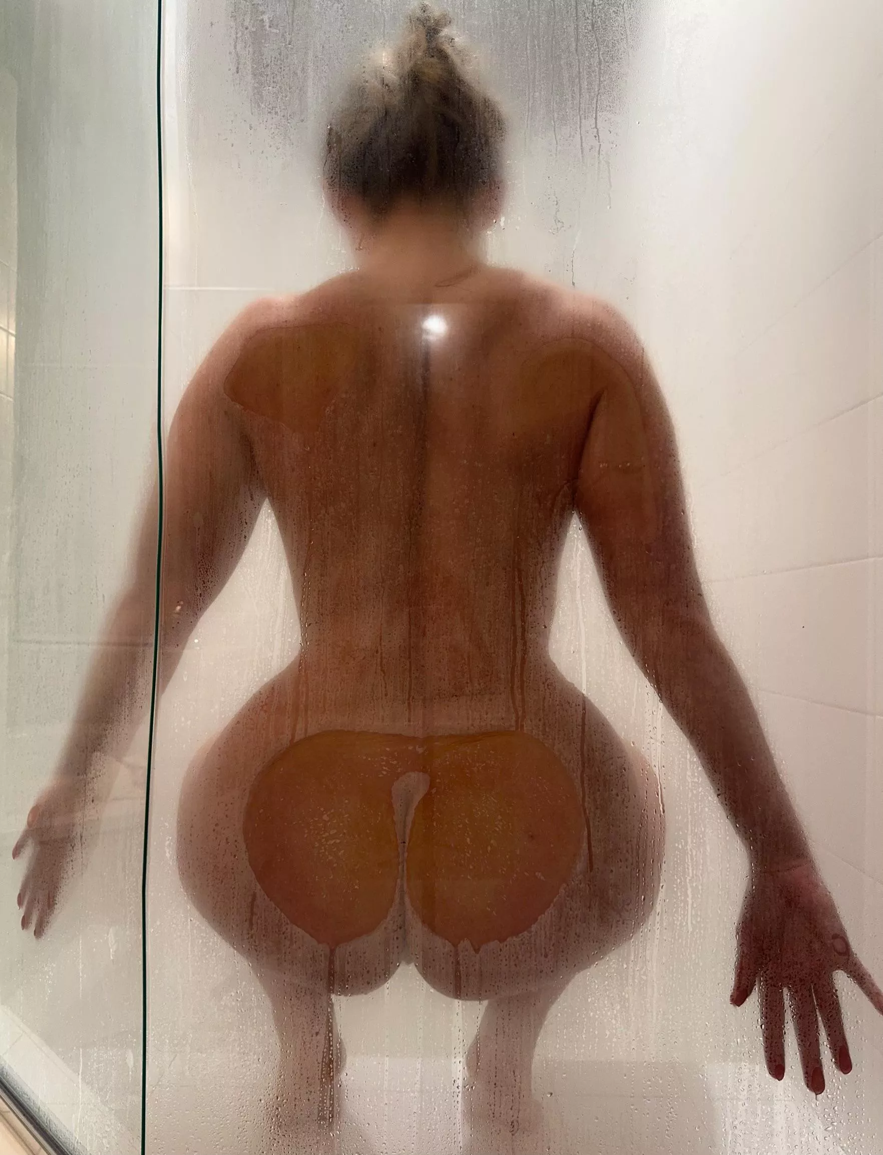 I hate showering alone! posted by southernsavannah