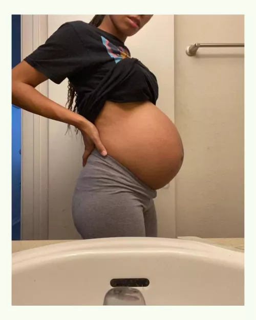 I want you to worship my body wyile i carry your bully/ boss baby & how he uses me thru my pregnancy by Eastern-Finance-7409