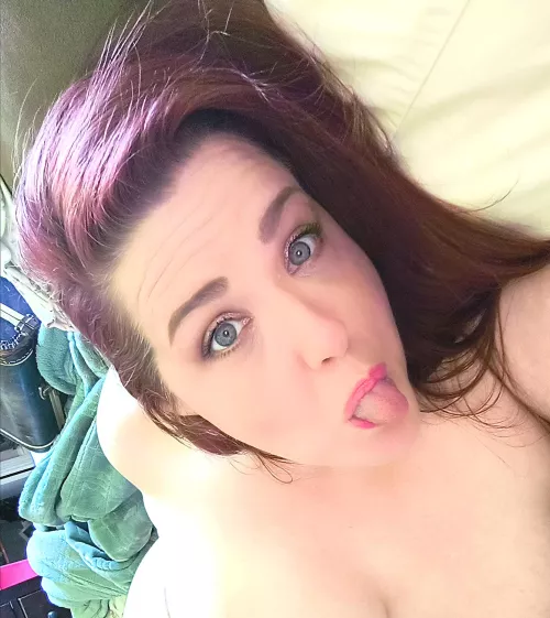 I'm a dork. Have a good weekend  by MissW0rld51