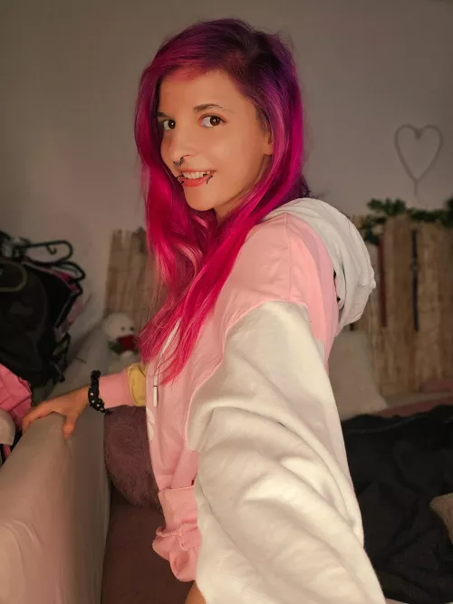 It's no nudity, sorry. Hope you like itr anyway? by EmmileinO