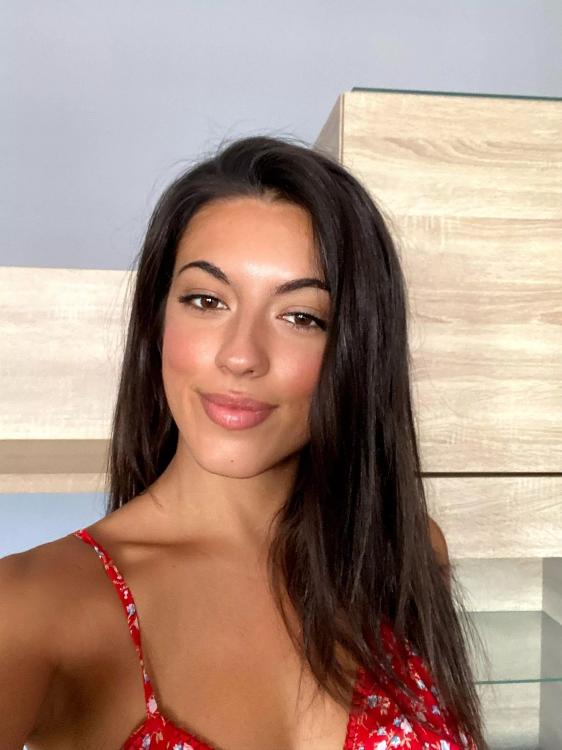 Legal college hottie, turning up the heat! [F19] posted by snipahhh