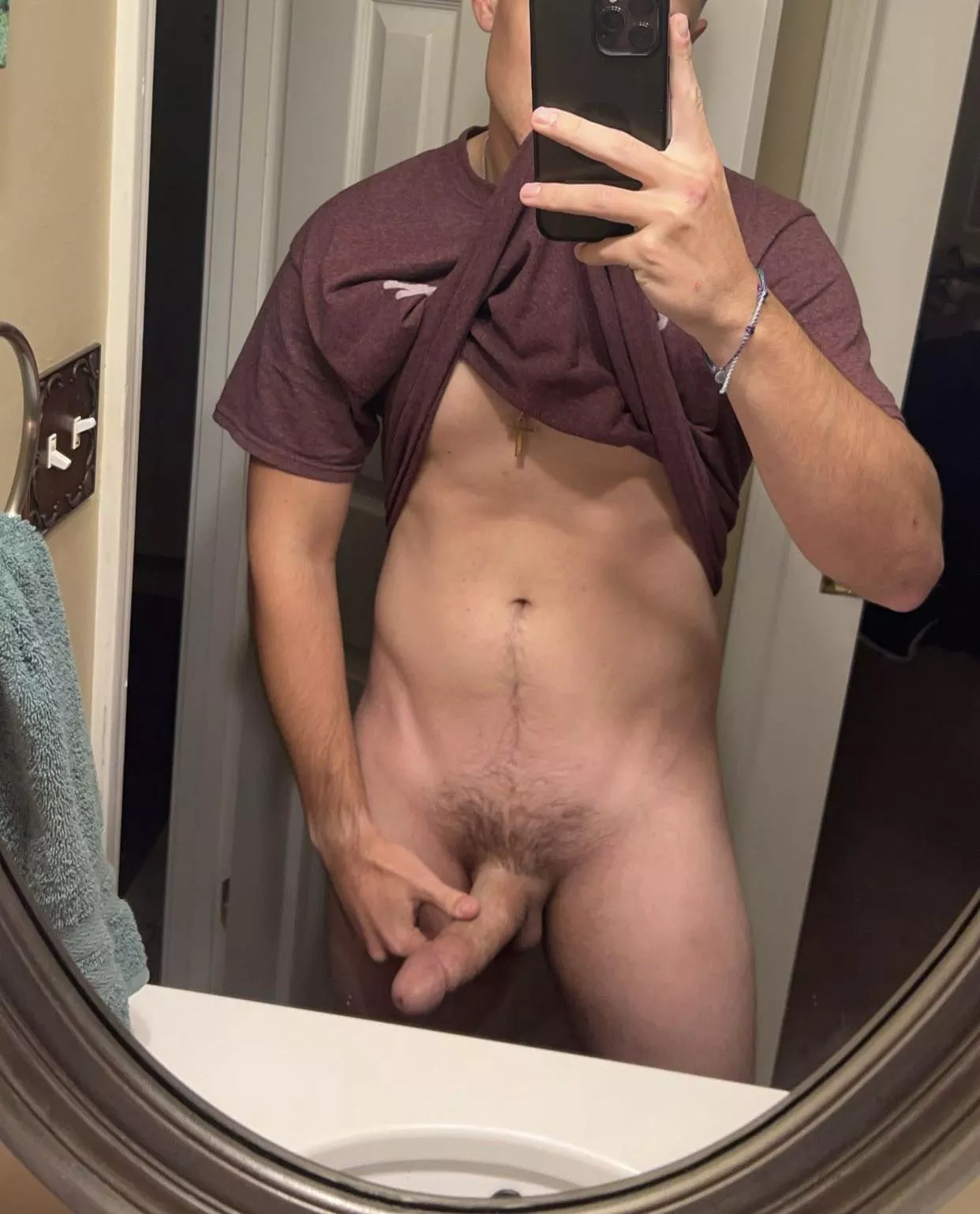 national send nude day … im waiting 🙈 posted by Great-Pressure-223