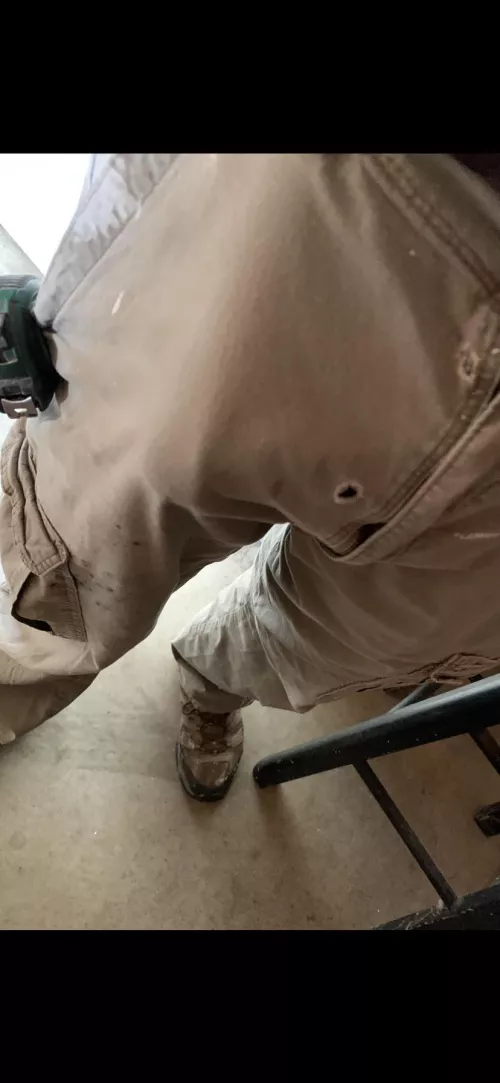 Should probably wear underwear with these pants by Different-Function33