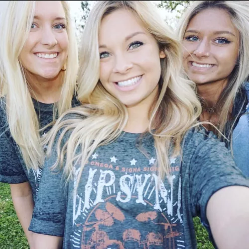 Sorority sisters by thetributekid