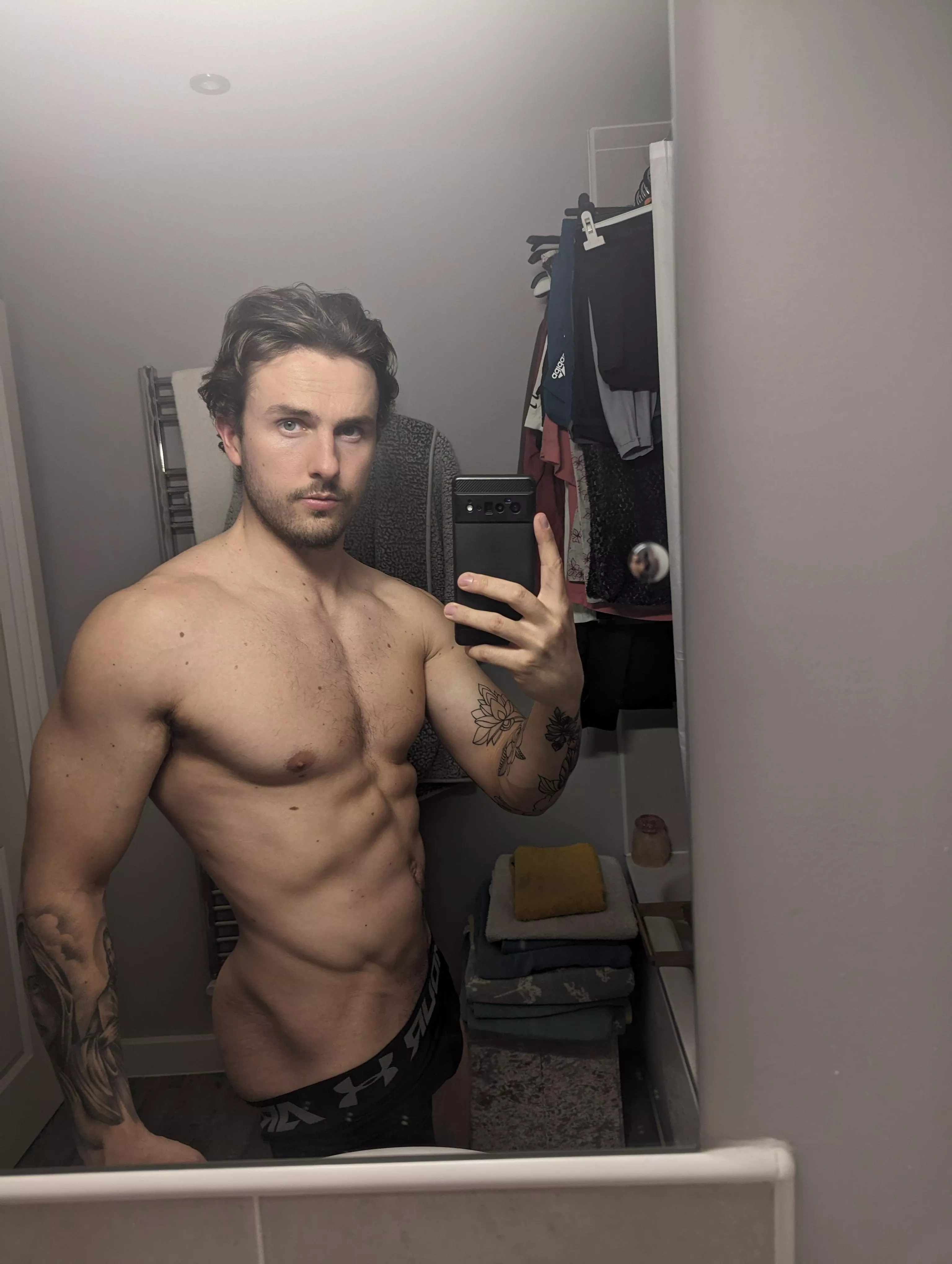 V's kink  posted by Old-Contribution2960