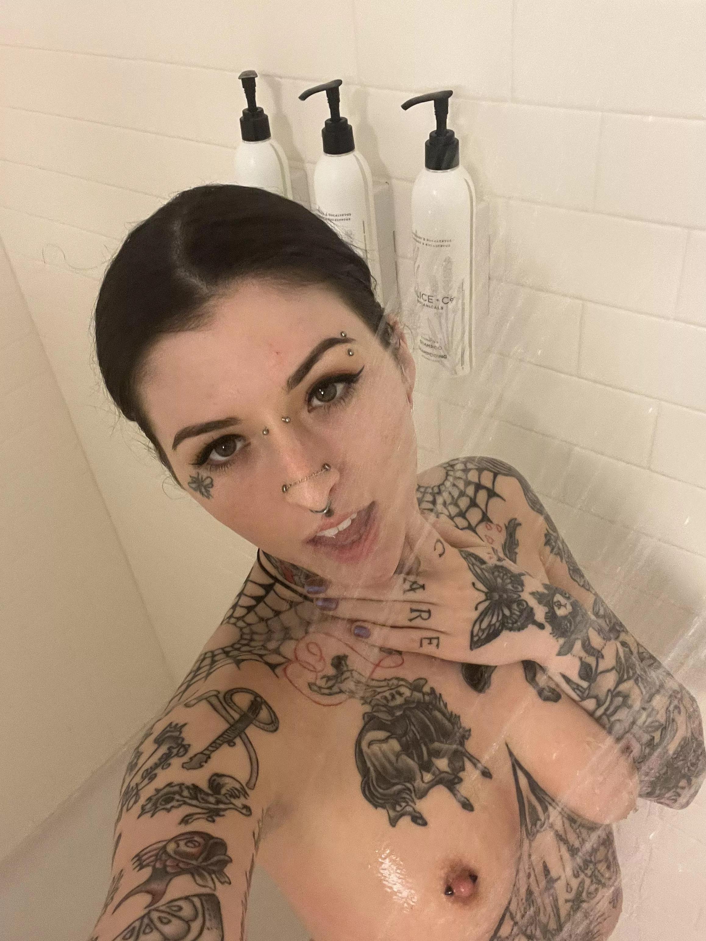 Wet girl posted by rockmenorah