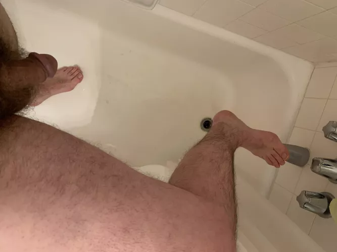 Who’s cumin? by ChrisPChickyn