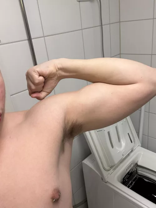 You see me remove my shirt and flex, how do you react? by Favoriteteenboy