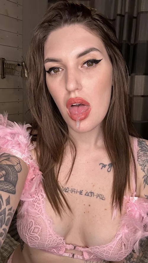 Your spit slut by AuraOfSweetness