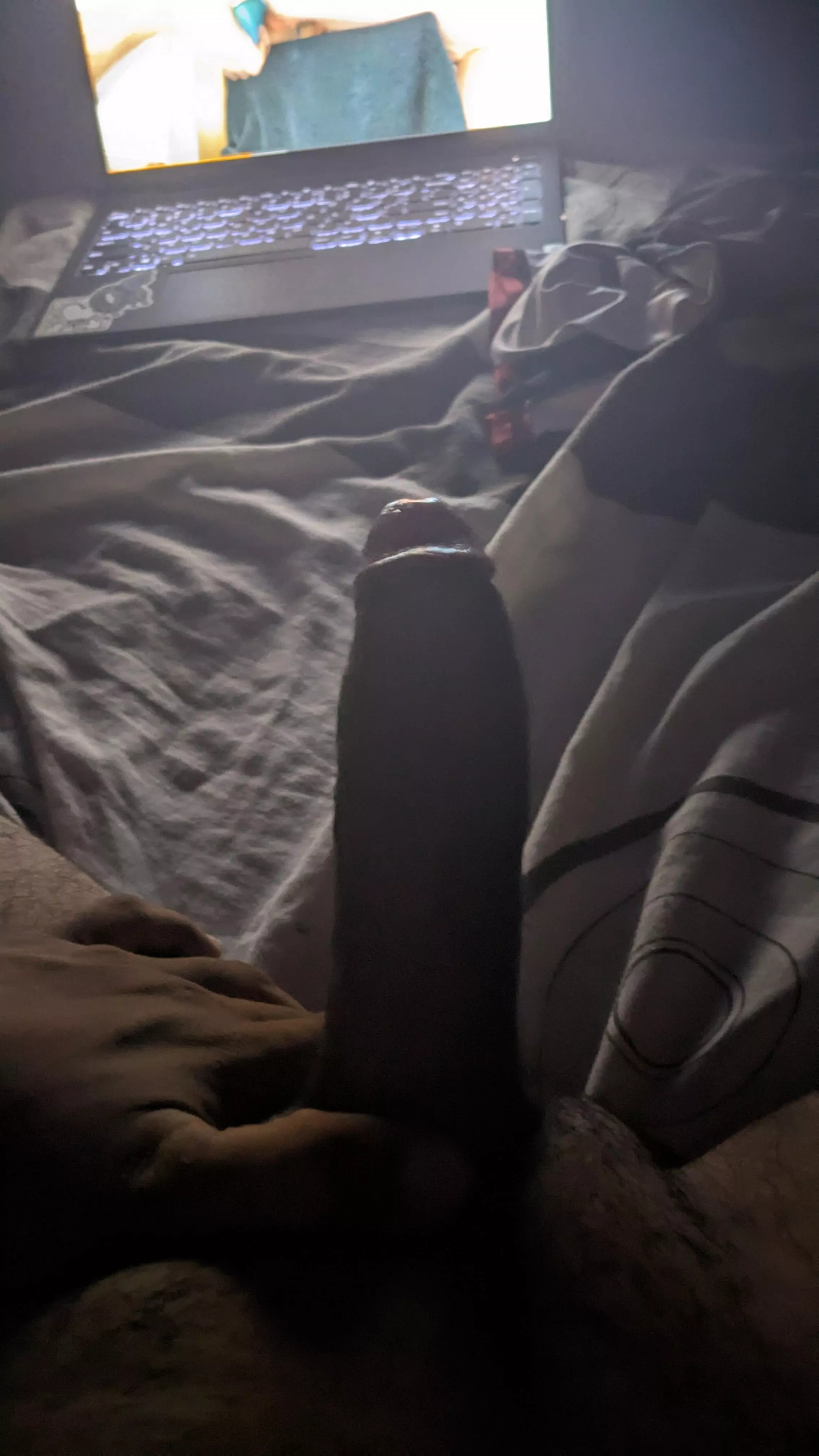 18 am I big enough? @binopino posted by owned_cattle