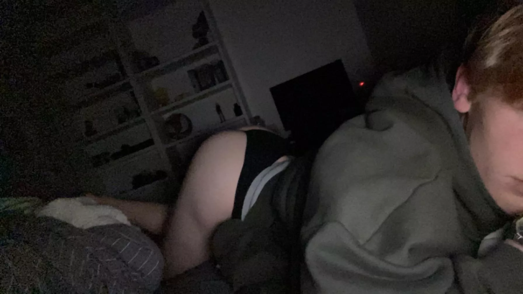 20 m Rub your fat cocks on my ass hung+++ snap: austen_folkner yes i show face posted by Throwawaynum16