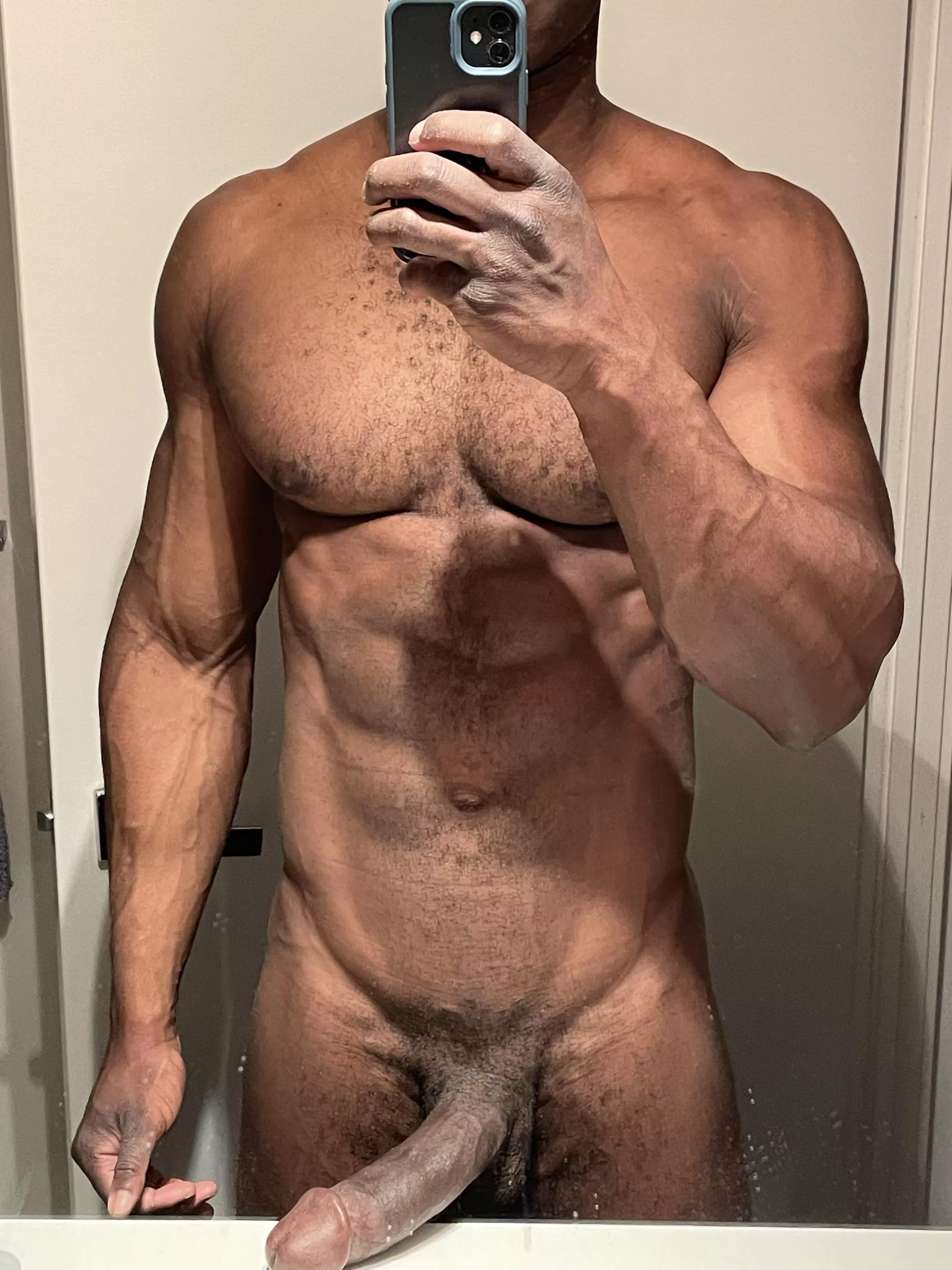30M - Toronto BBC Bull/Dom looking for new sexy & slutty hotwife partners posted by black_king801
