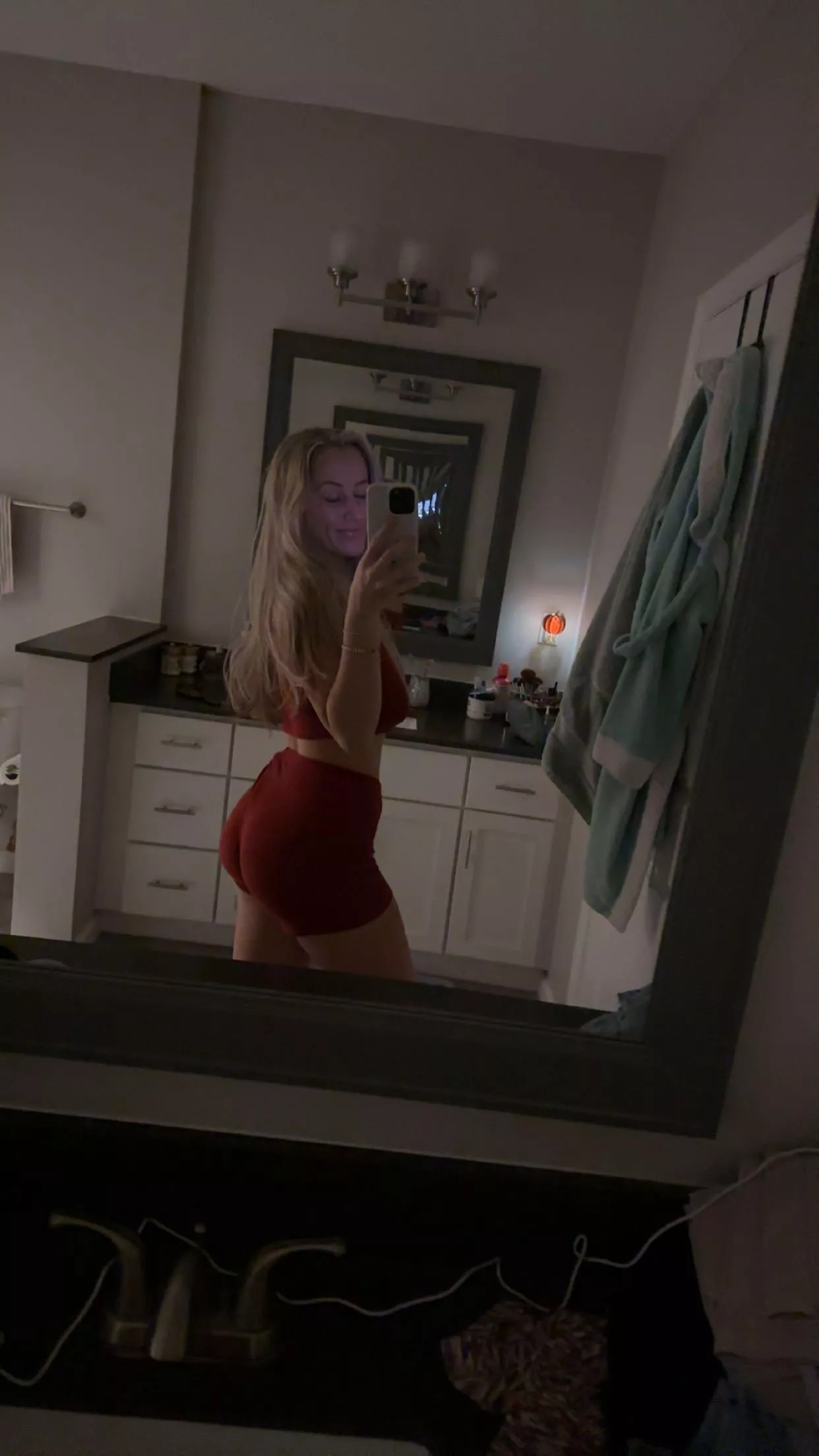 Do I look good in these? posted by x_Spinlex_x