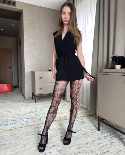 Dont always wear stuff like this but i kinda like it by N33d_Moar_Sl33p