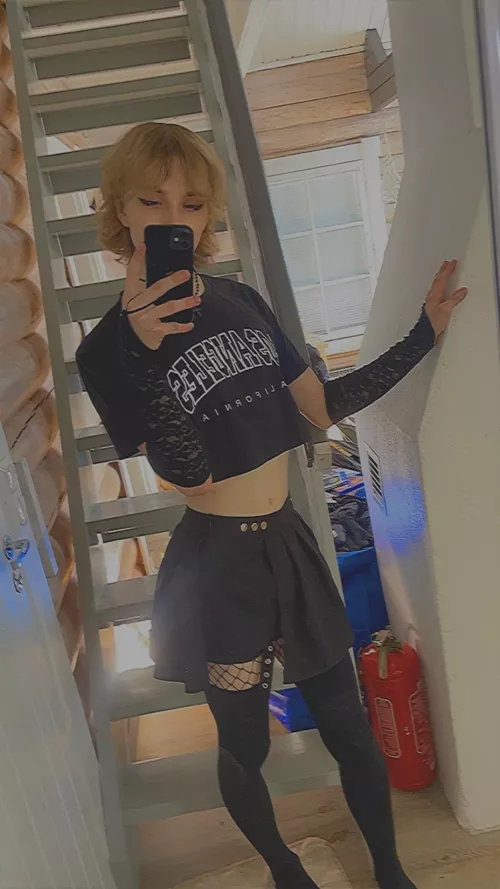 Hai, Hope you hav a good day 😌 by CasualFb