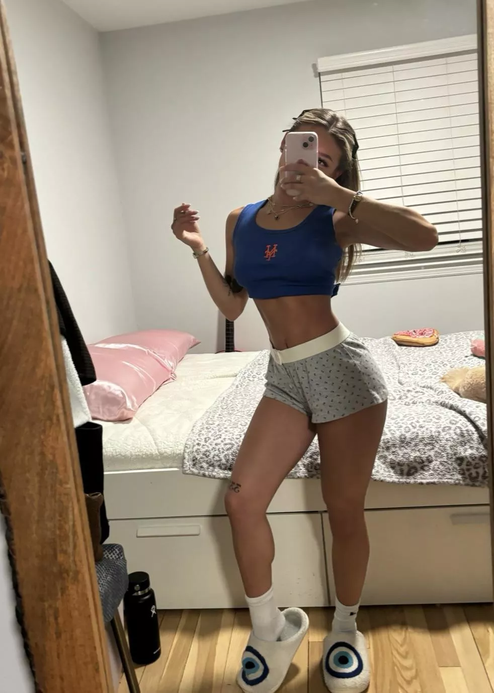 How’s your Saturday going?  posted by defnotkay