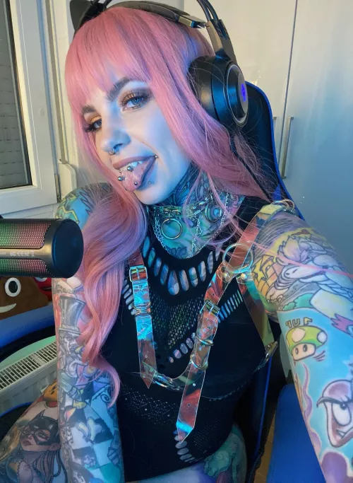 I bet you won't be able to forget my tattoos for a few days by daniicupcake