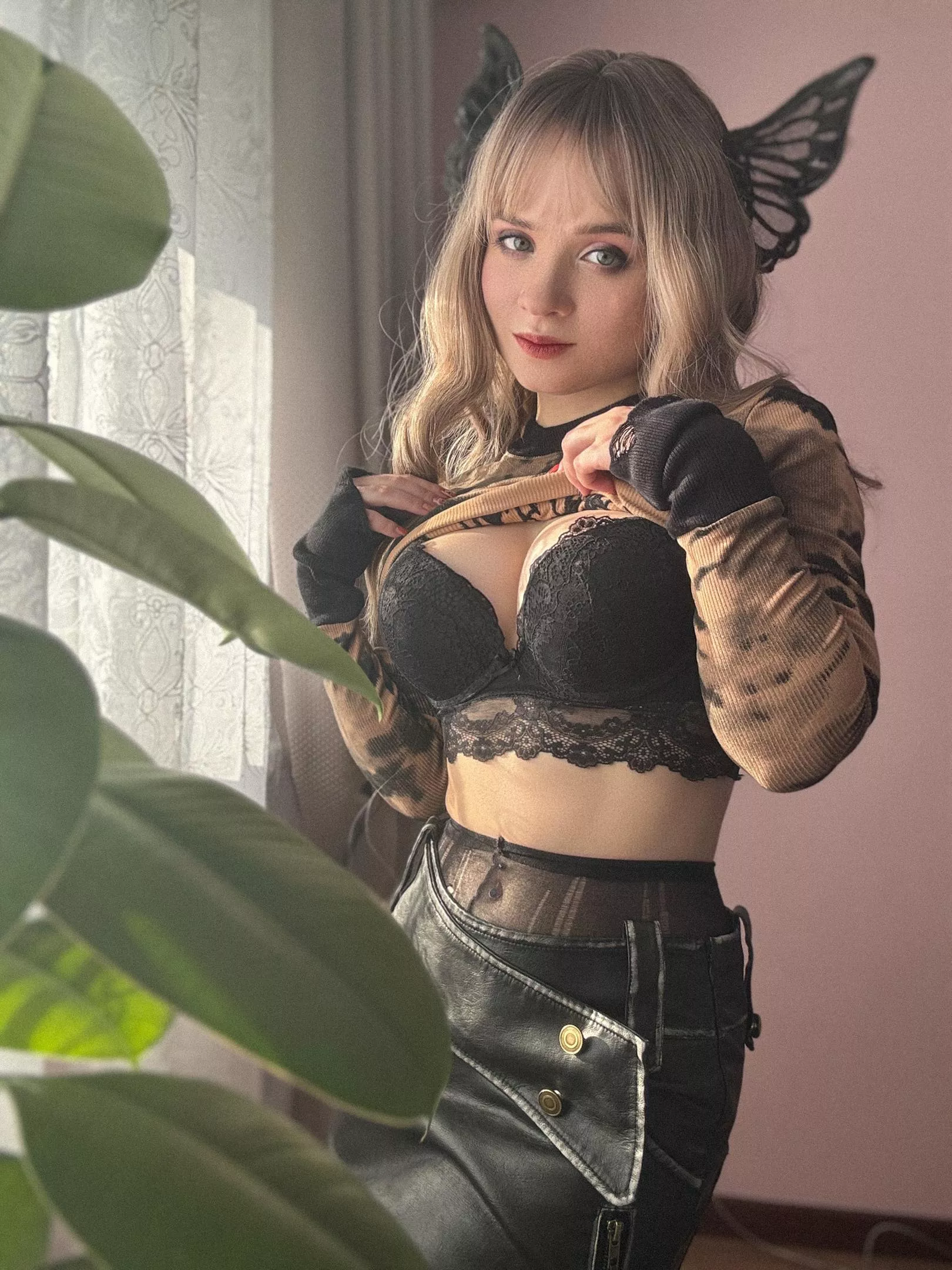 I can be sweet and naughty at the same time. posted by TatyanaVikernes