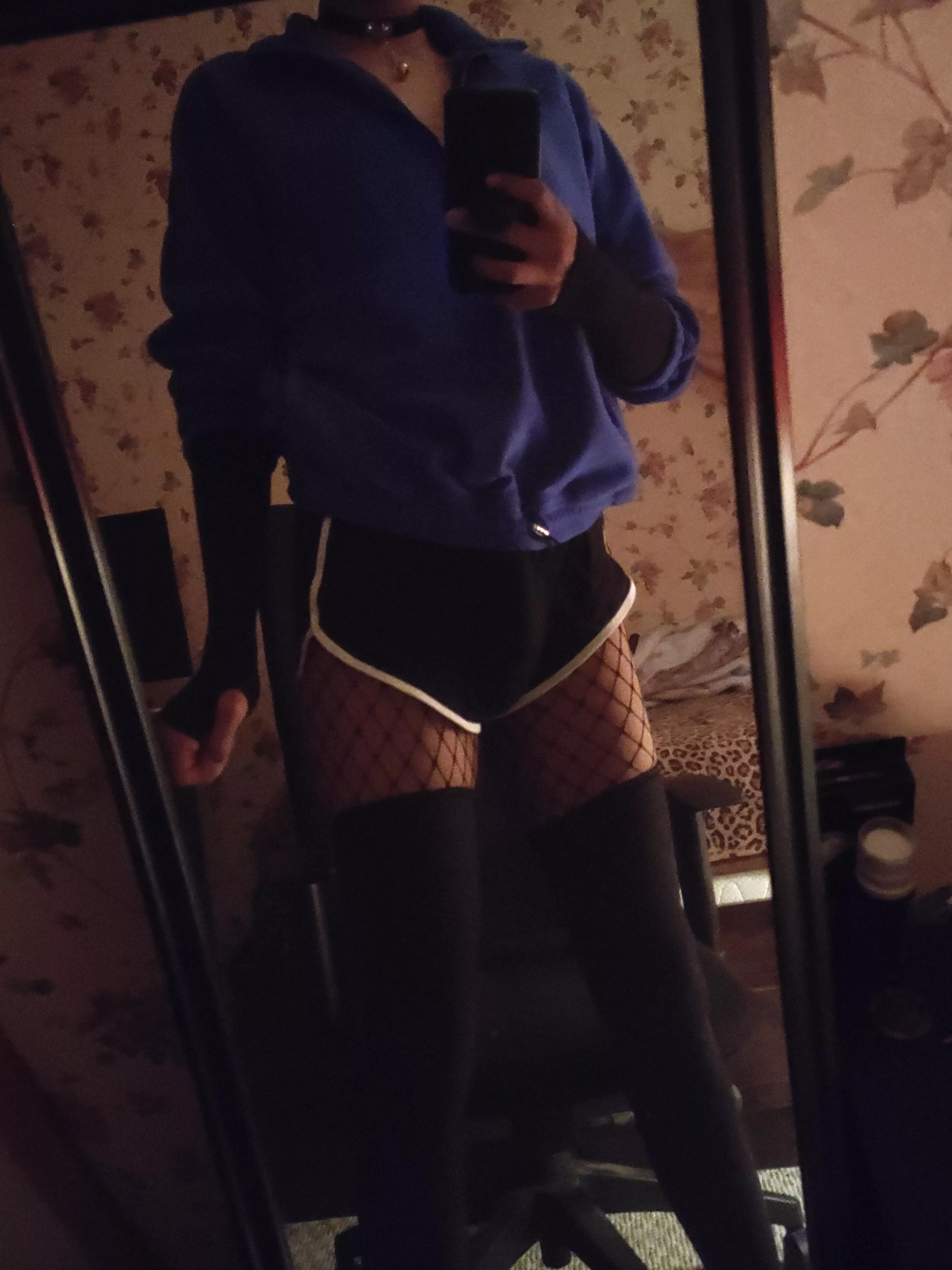 I get confused for a girl 😔 posted by FawnyO3O