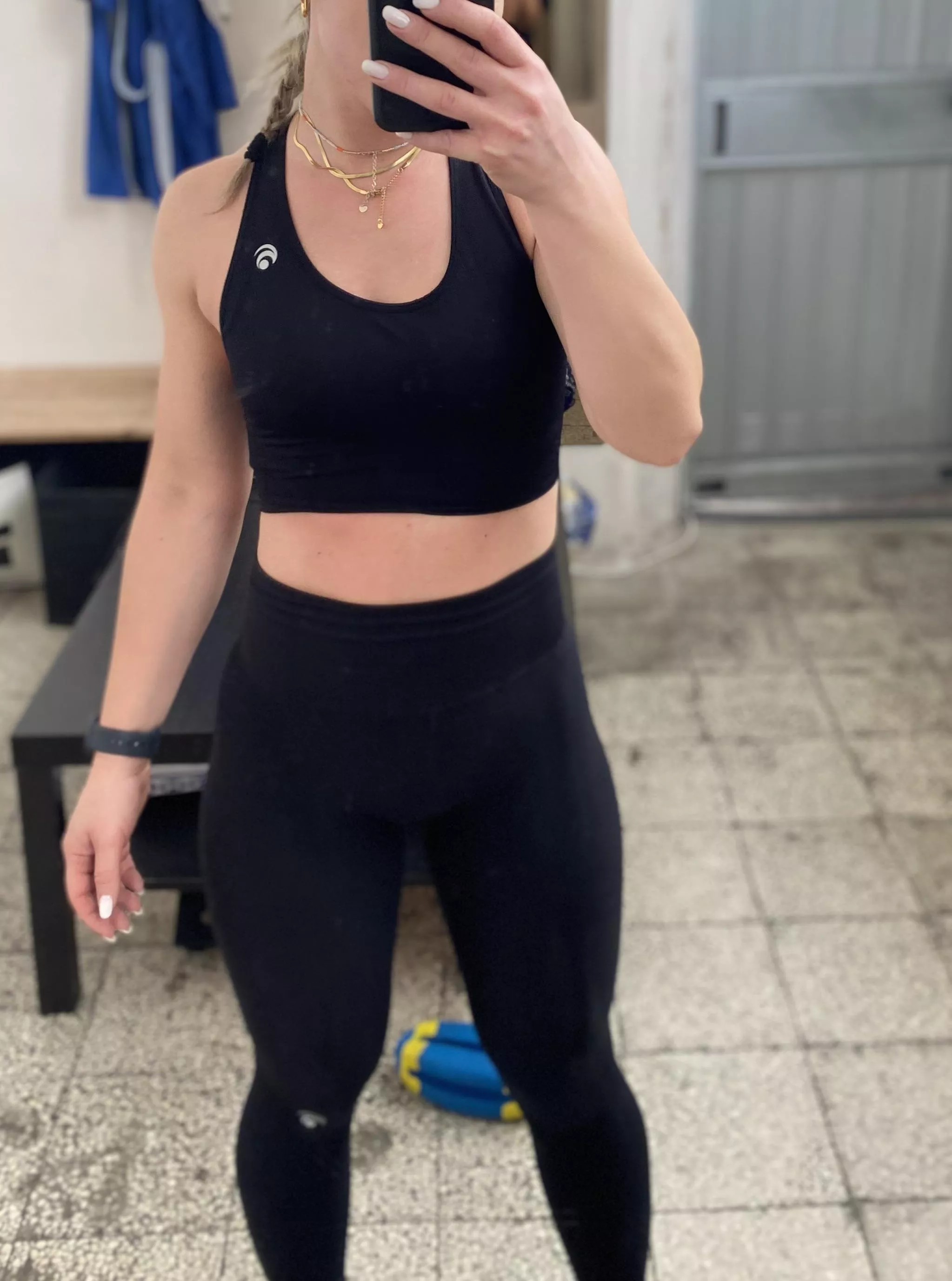 In mirror selfie  posted by NatyBond_OF