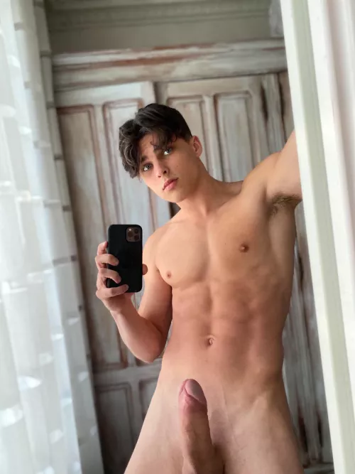 Is it good enough ?  (19 yo) by Milomila17