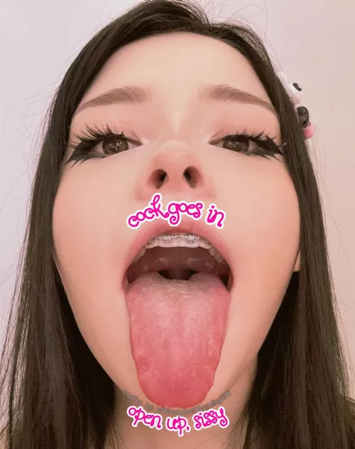 It's even better if your drooling, sissy~ by WrongdoerCharming236