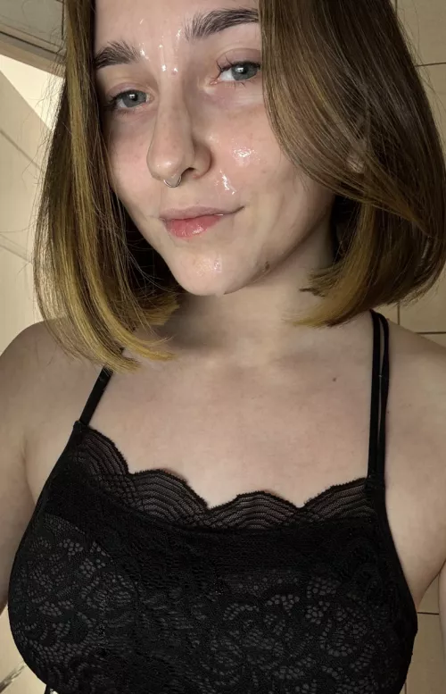 It's funny, but I like this warm messy feeling by xSweet_Toothx