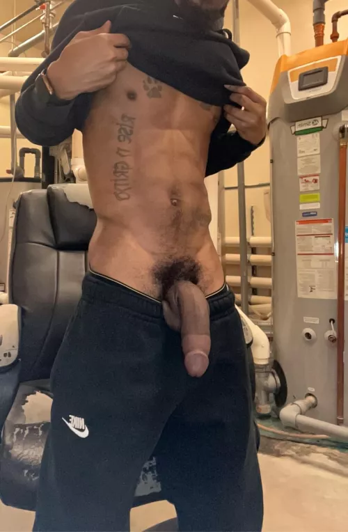 Let me slut you out 😈💦💪🏽 by NorthImpressive2660