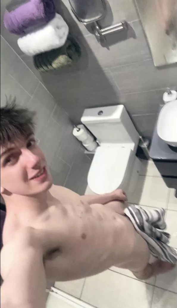 Love Saturdays 😁✌️ posted by KaleidoscopeIcy8318