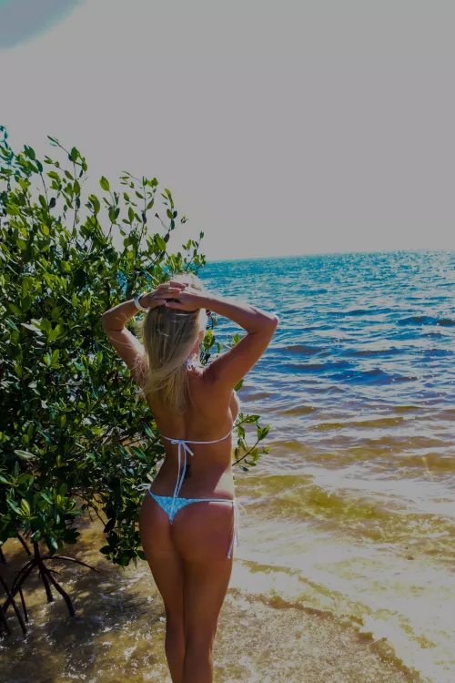 Love the beach by Ill-Jacket3442