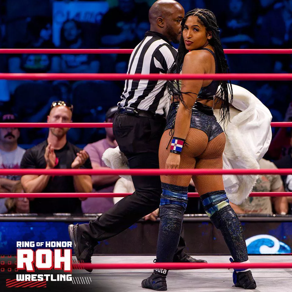 Marti Belle posted by dangerbreed