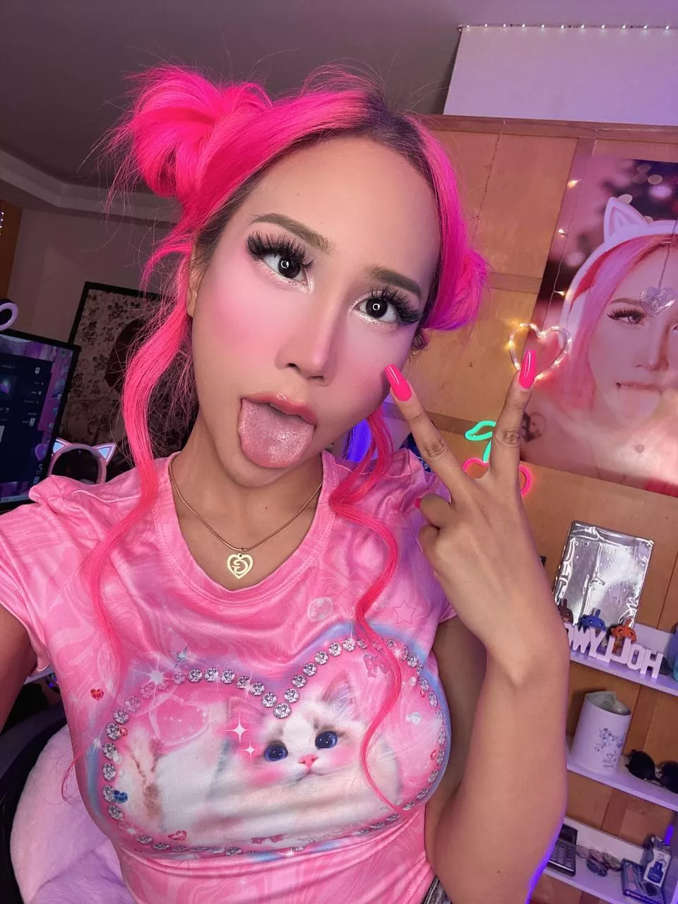 My tongue is ready for you posted by Wiebenor