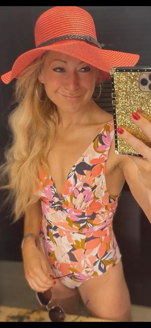 Ready for the summer time by TheChewy_45