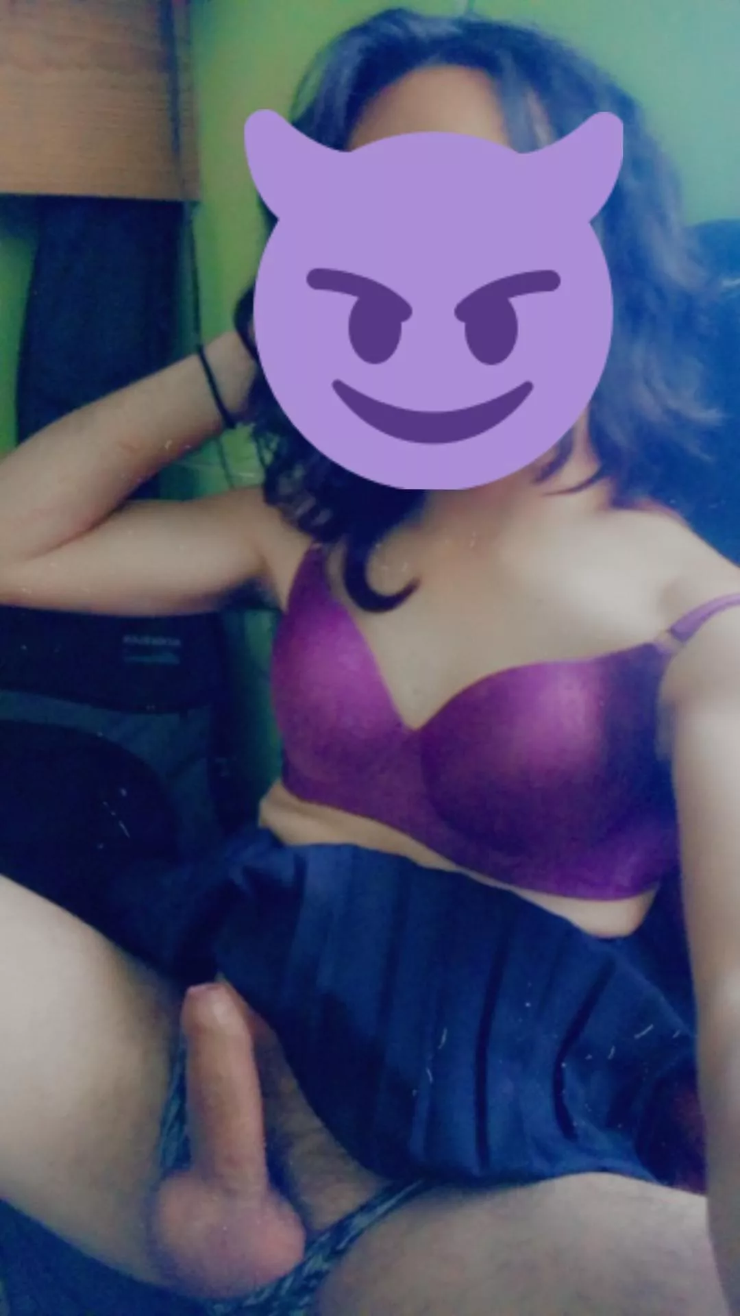 School sissy girl posted by kayliiz