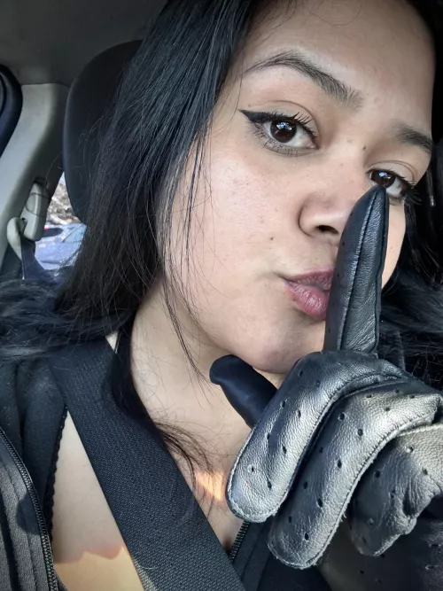 Shhhh by yummmicecream