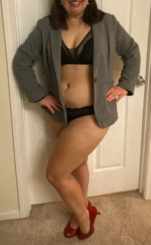 Smash or pass by Front_Tell1153