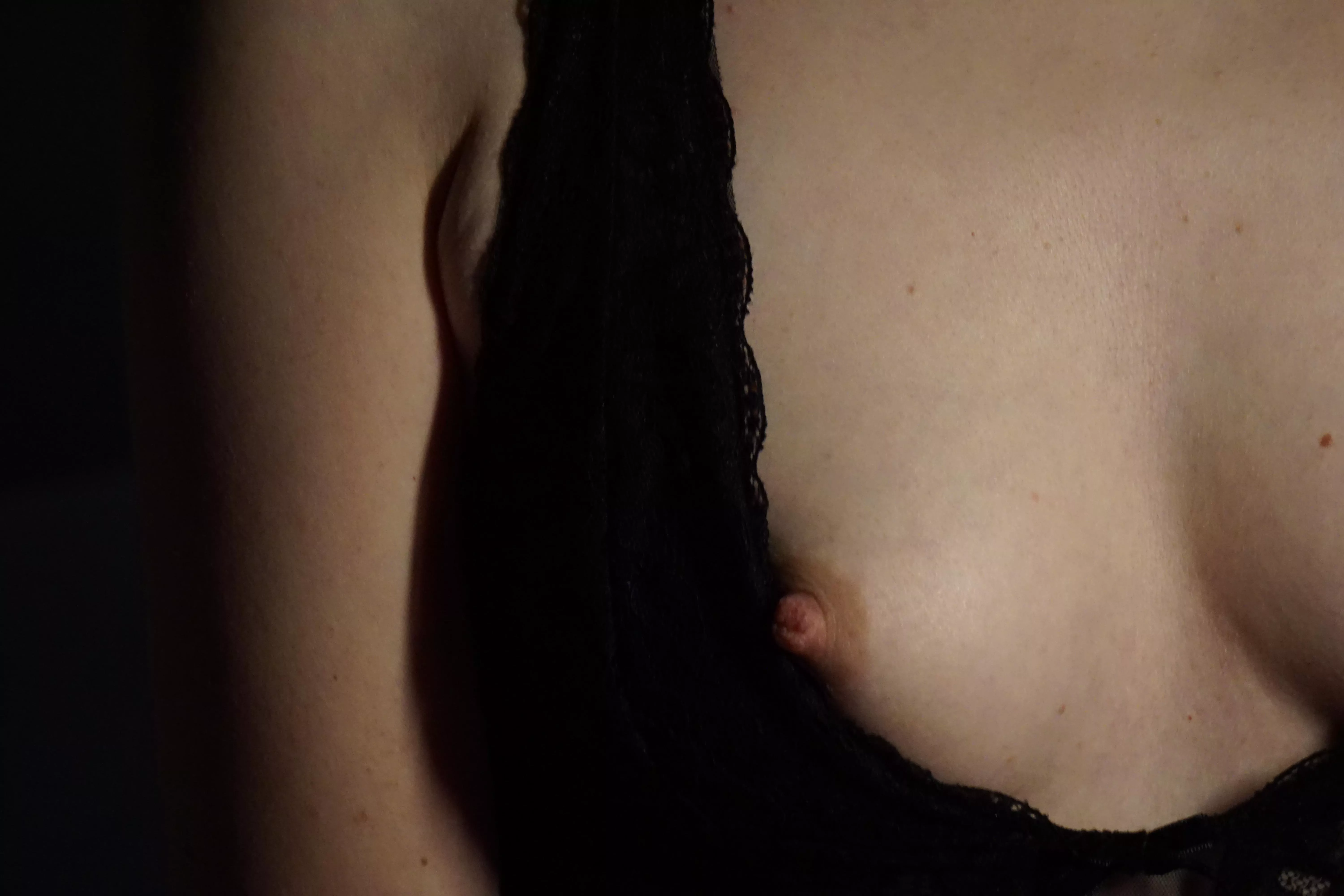 Sneaky posted by 1PlayfulCupcake