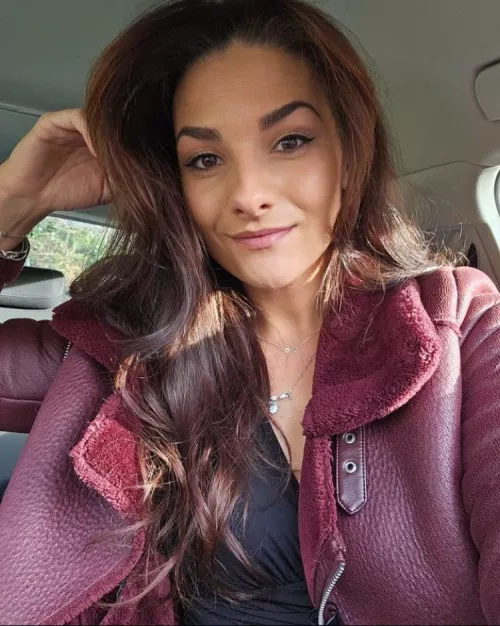 Sophie pointer by 2Augusta